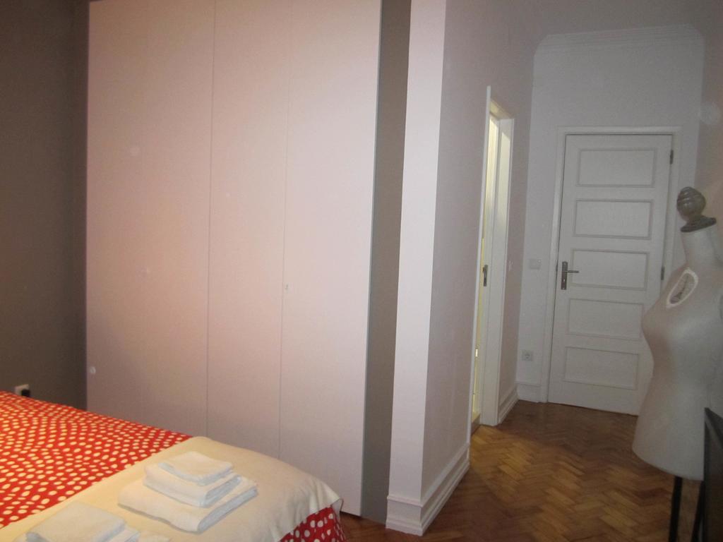 Gasthof Alvalade Ii Airport 3*